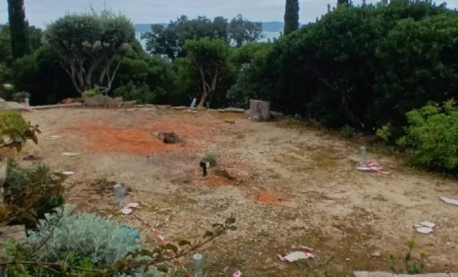 Terrassement pour piscine au Lavandou , Carcès, MKLD